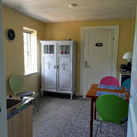 Bed & Breakfast Bed & Kitchen „den Gamle Skole“ Nr. Sejerslev Højer